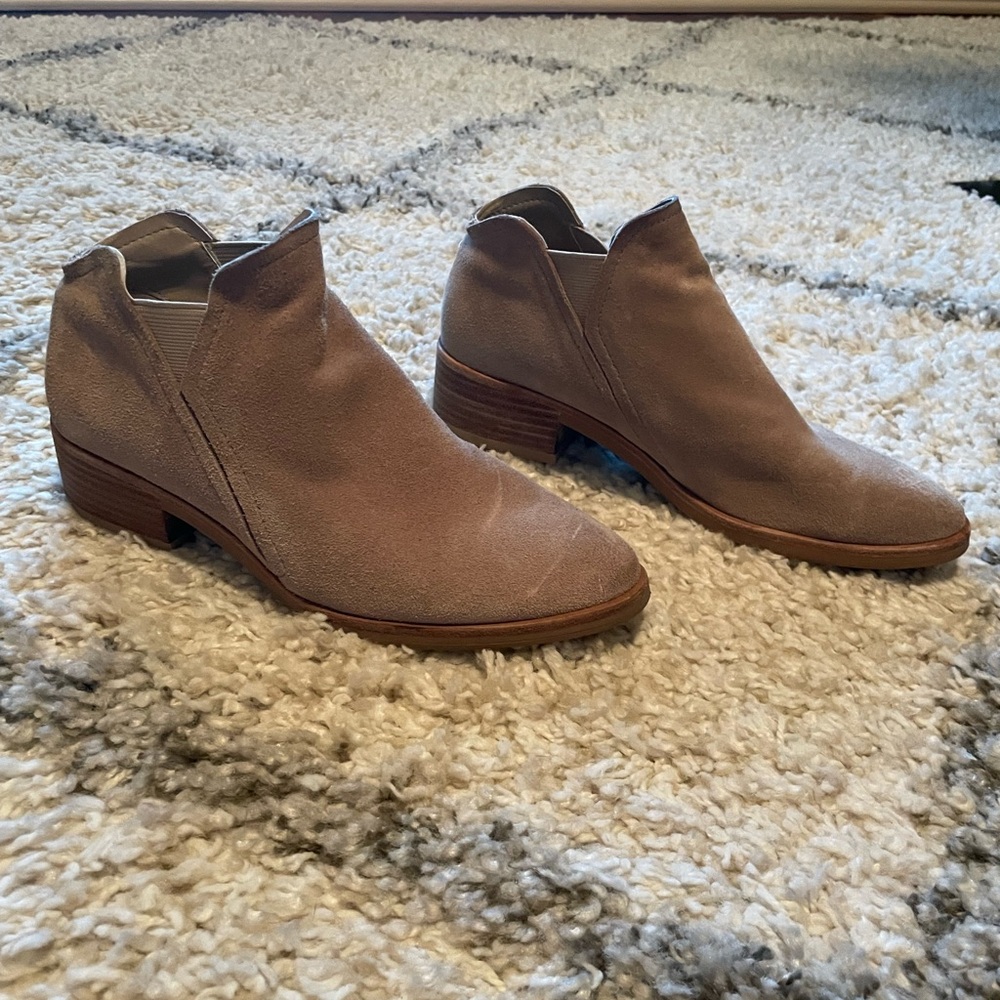 Dolce Vita Tan Women's Ankle Boots